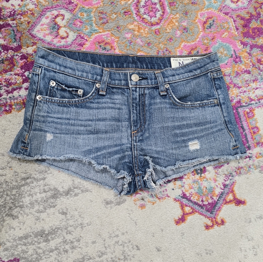 Rag & Bone Cuttoff Denim Shorts Size 26 Medium Wash Rag and Bone Jeans